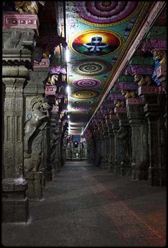 Collonade Meenakshi