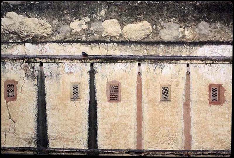 Vents, Amber Palace