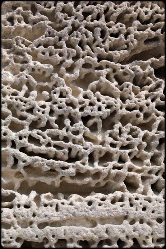 Mottled Le Baux